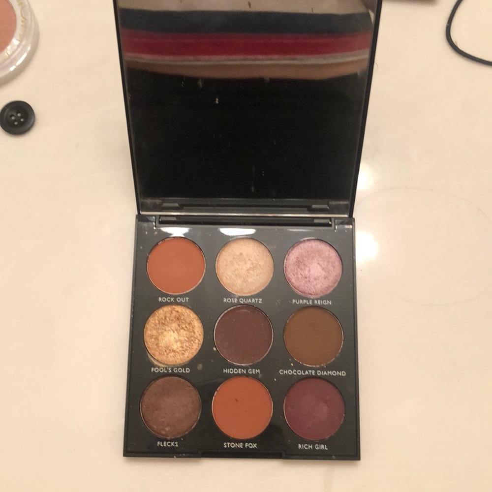 morphe eyeshadow palette
